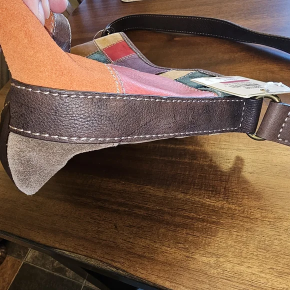 For @cookie95834 - Fossil Brown and Red Patchwork Leather Shoulder Hobo Bag NWT - Picture 5 of 12